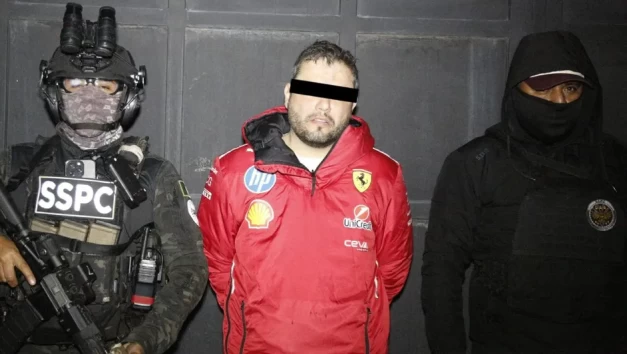 Diego Rivera, ex alcalde de Tequila, obtiene suspensión definitiva contra vinculación a proceso; seguirá preso Diego Rivera, ex alcalde de Tequila, obtiene suspensión definitiva contra vinculación a proceso; seguirá preso