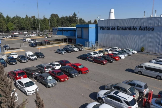 Reconoce Sheinbaum afectaciones al sector automotriz y acerero por aranceles de Trump